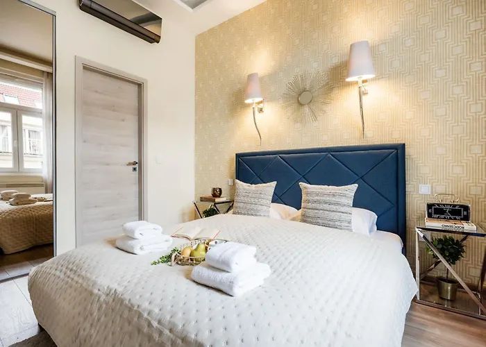 Apartamento Stunning 3brm 3bath Julie Balcony & Views