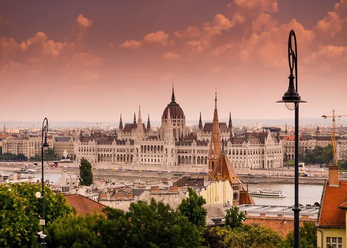 Apartament Stunning 3brm 2bath Julie Balcony & Views Budapesta