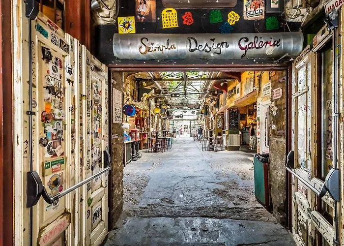 Stunning 3brm 2bath Julie Balcony & Views Apartament *