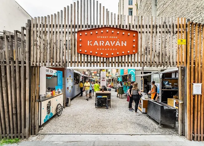 Stunning 3brm 2bath Julie Balcony & Views