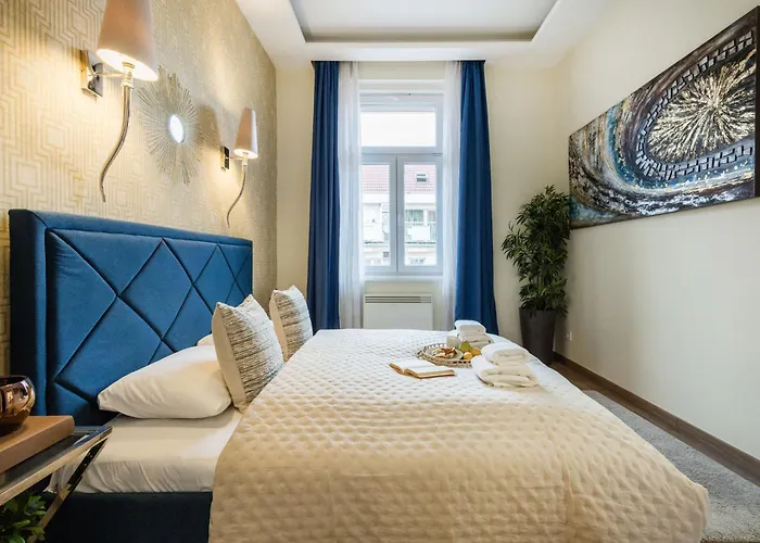 Apartament Stunning 3brm 2bath Julie Balcony & Views