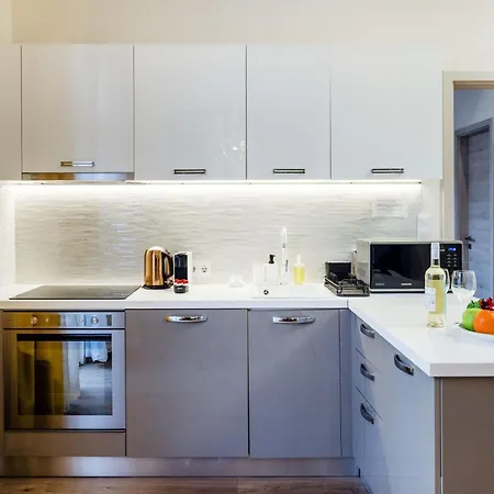 Apartament Stunning 3brm 2bath Julie Balcony & Views Budapeszt