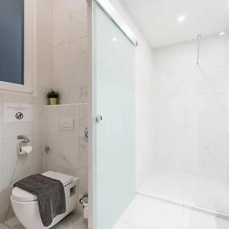 Apartament Stunning 3brm 2bath Julie Balcony & Views